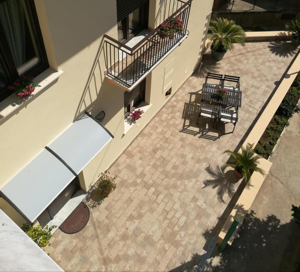 Casa Kati Panzió Mercato San Severino Kültér fotó
