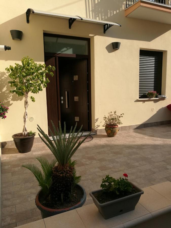 Casa Kati Panzió Mercato San Severino Kültér fotó